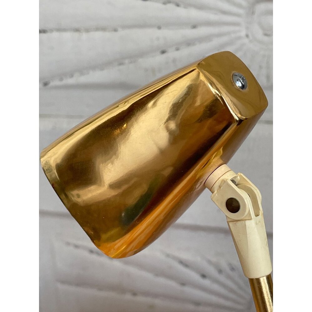 Vintage MCM Cygnet-Lite Model X317 Yellow gold Folding Desk Lamp - Picture 6 of 16